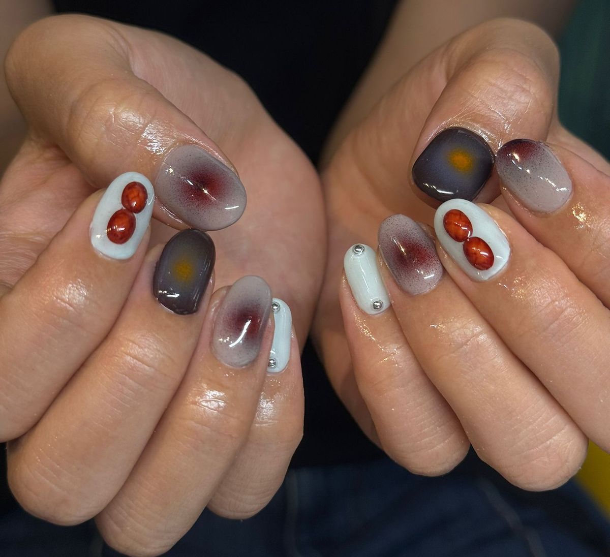 Kawaii Japanese gel nail art Level 2 with 3D details, airbrush and charms, 120 minutes. KURO Nails Rotterdam